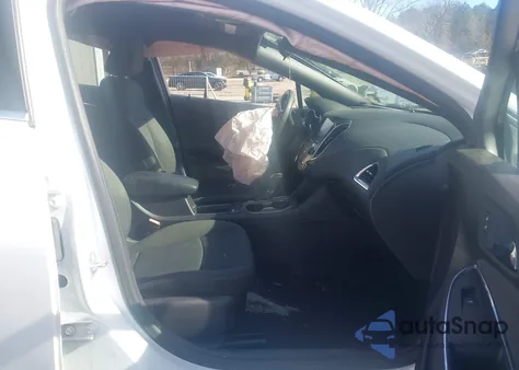 2017 Chevrolet Cruze Lt Auto z USA, uszkodzony, nr VIN 1G1BE5SM4H7204285